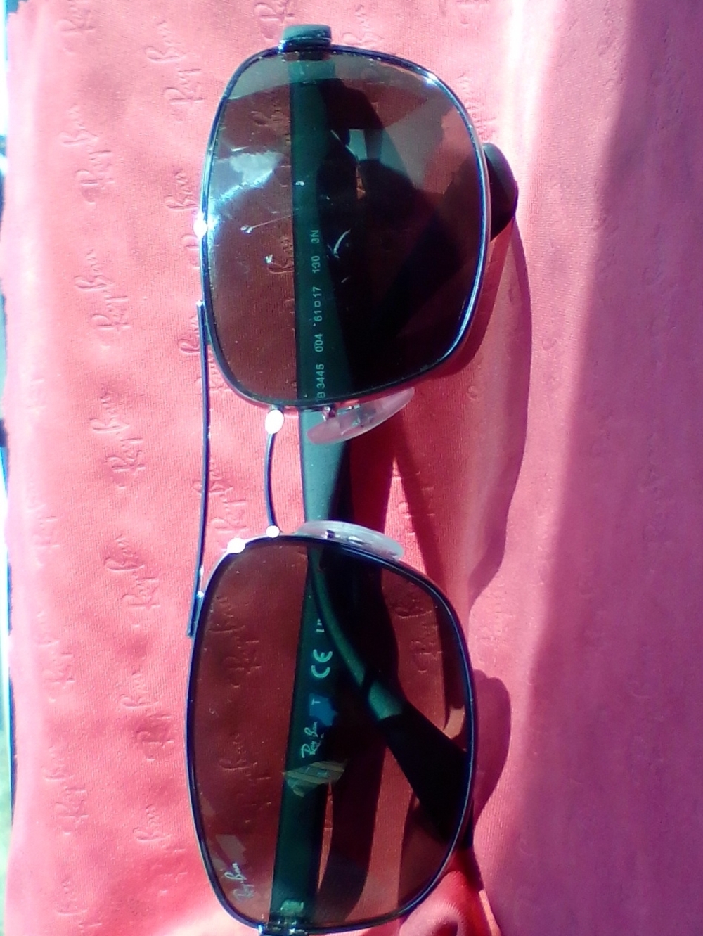 Ray-Ban Silver Frame Sunglasses withTinted Lenses
